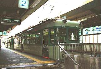 �O���w�ŏo����҂W�O�n