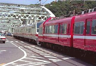 �p�m���}�c�w�Ƃ̕���