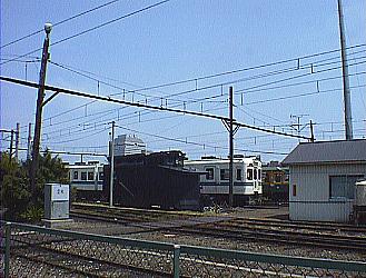 ���։��w�\��